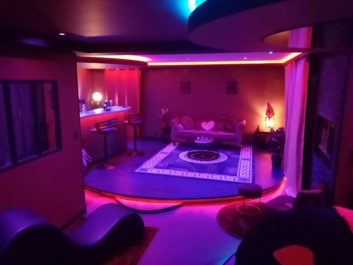 L'Insolite Spa Privatif "Suite Luxueuse-Jacuzzi" Toulouse Eksteriør billede