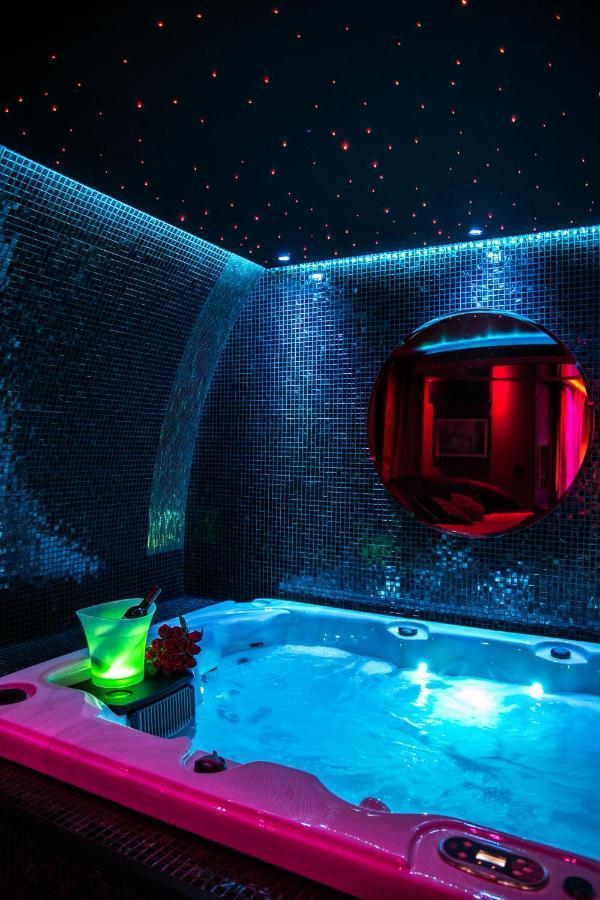 L'Insolite Spa Privatif "Suite Luxueuse-Jacuzzi" Toulouse Eksteriør billede